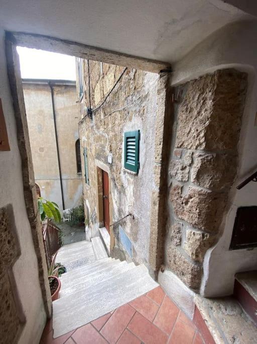 La Sorpresa Sul Bastione With Panoramic Balcony Apartment Pitigliano Luaran gambar